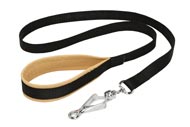Nylon Boxer Leash with Support Material on the Handle for Walking and Training  Nylon Boxer Leash with Support Material on the Handle for Walking and Training